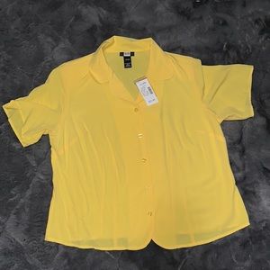 Womens NWT size 14/16 blouse